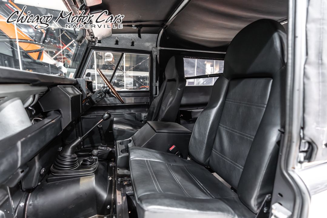 1990 Land Rover Defender 110