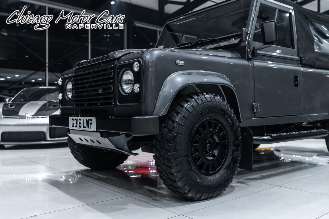 1990 Land Rover Defender 110