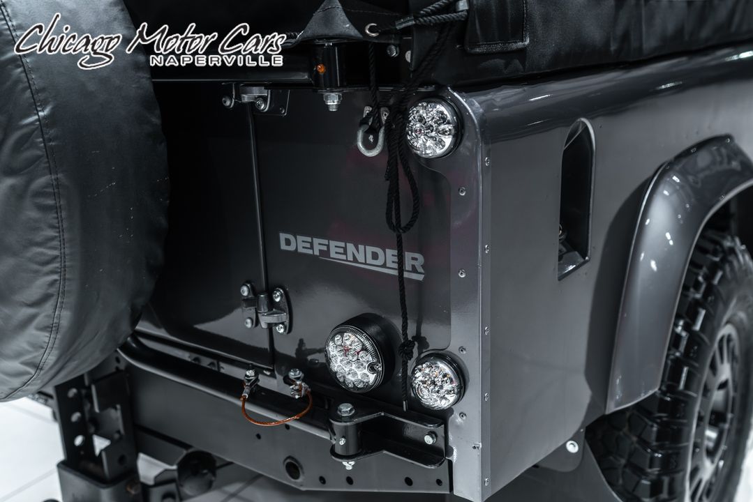 1990 Land Rover Defender 110