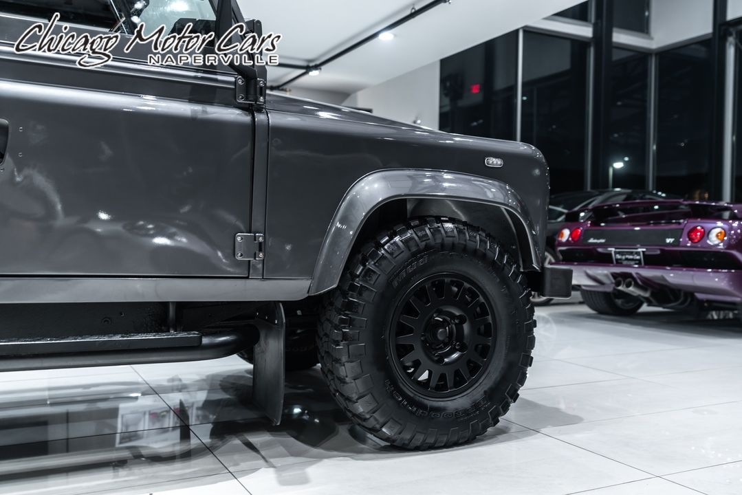 1990 Land Rover Defender 110