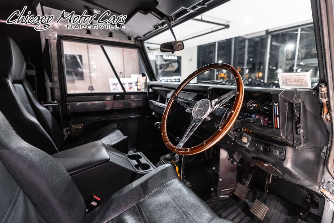 1990 Land Rover Defender 110