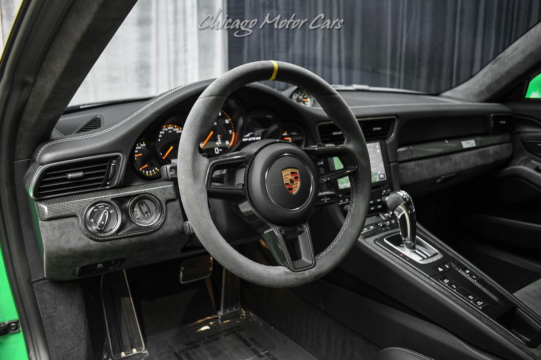 2018 Porsche 911