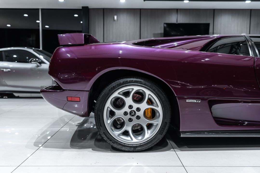 2001 Lamborghini Diablo