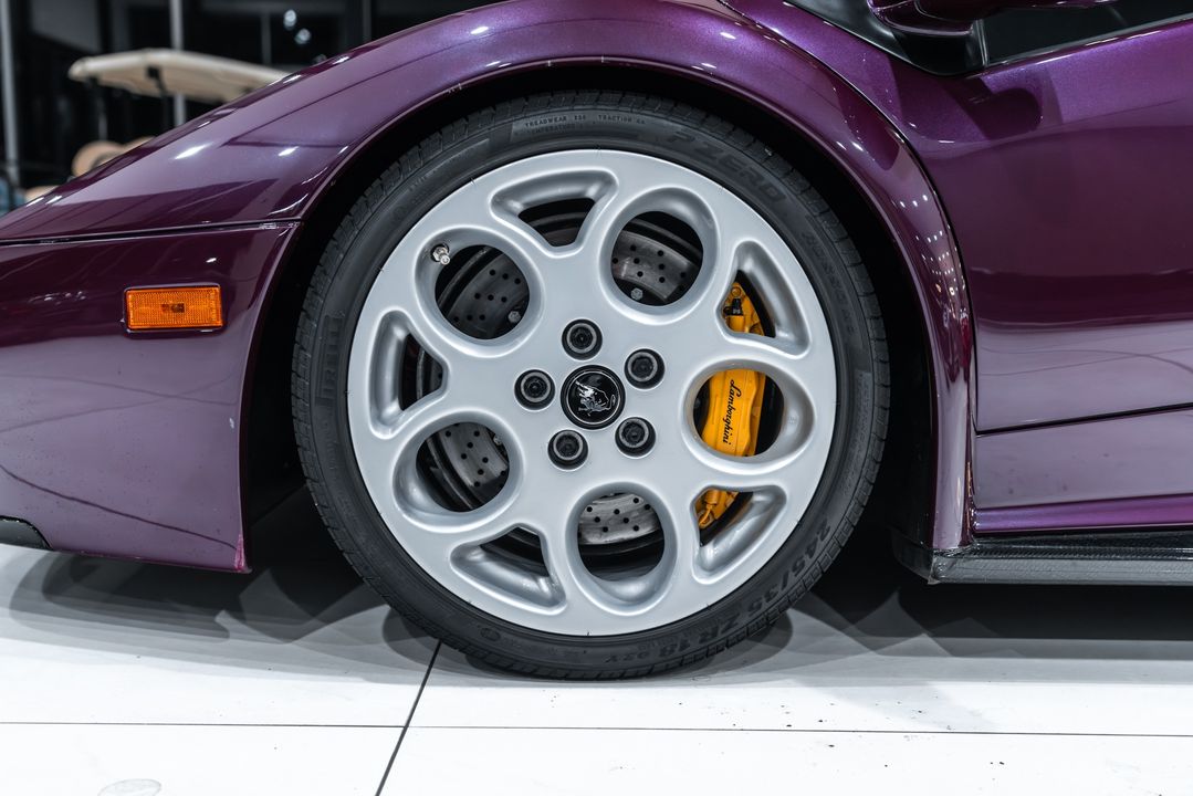 2001 Lamborghini Diablo