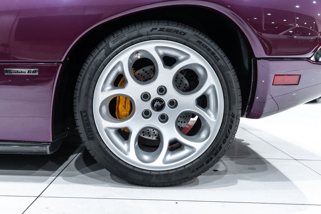 2001 Lamborghini Diablo