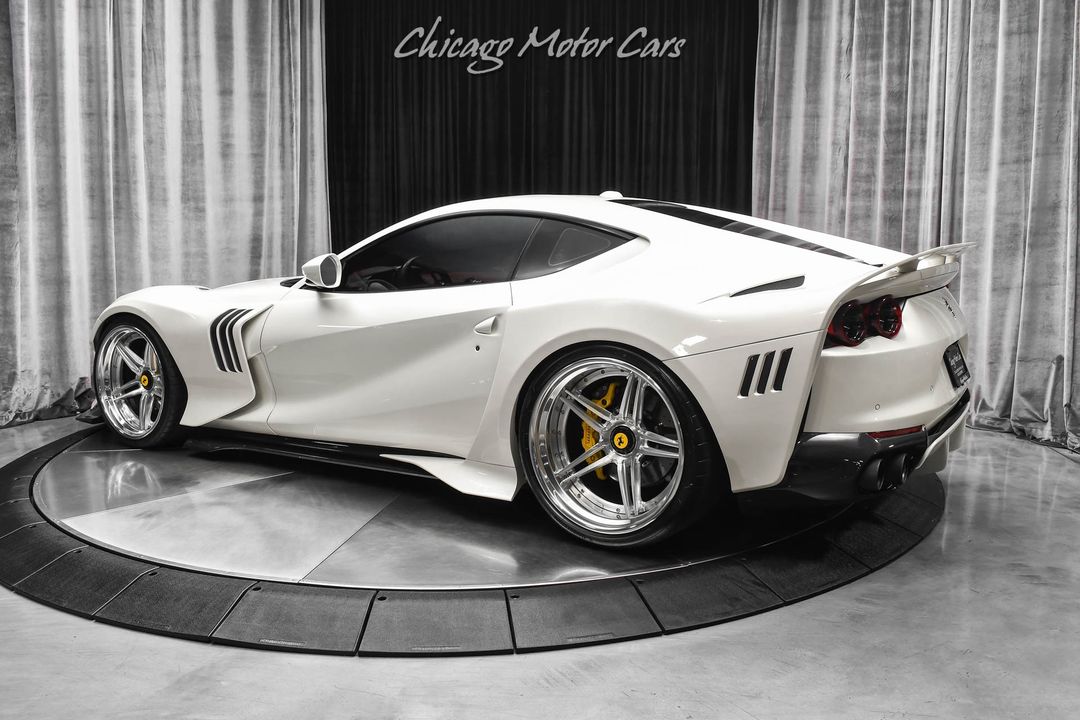 2020 Ferrari 812 Superfast