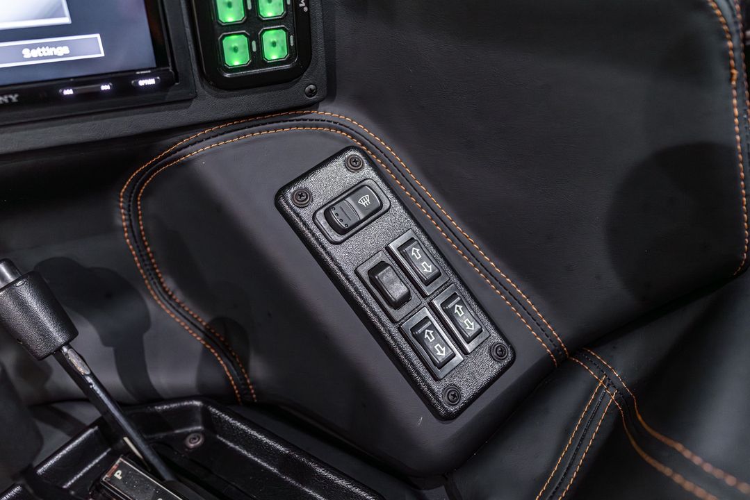 2001 HUMMER H1