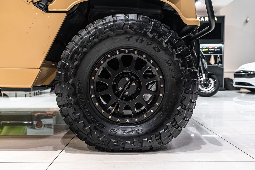 2001 HUMMER H1