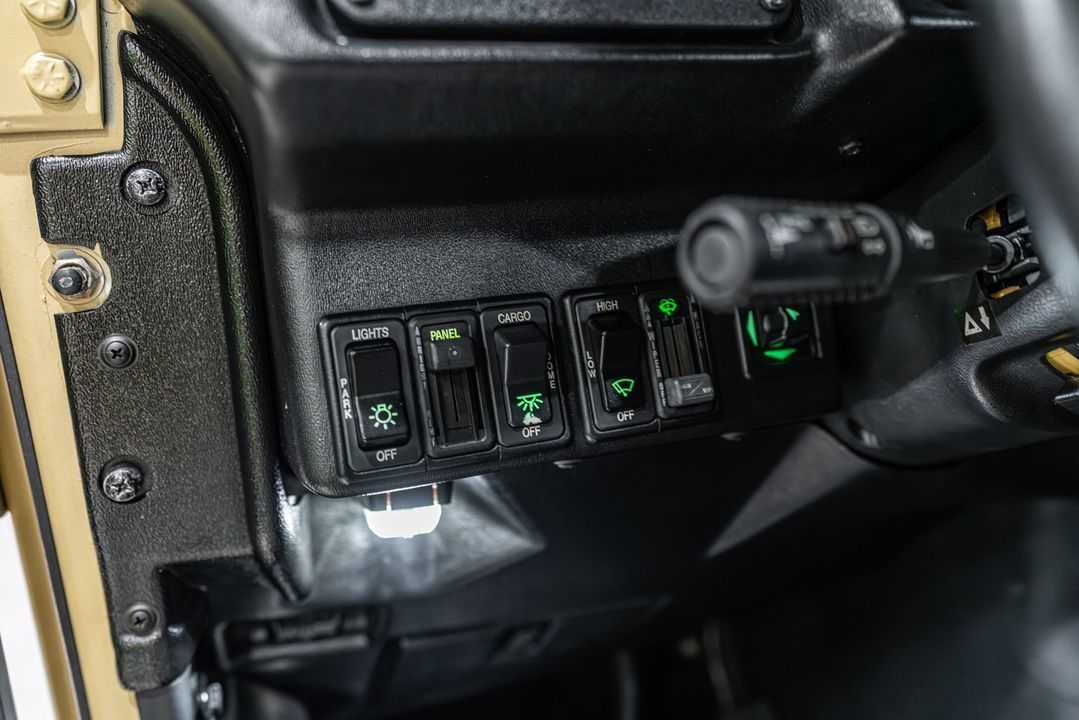 2001 HUMMER H1
