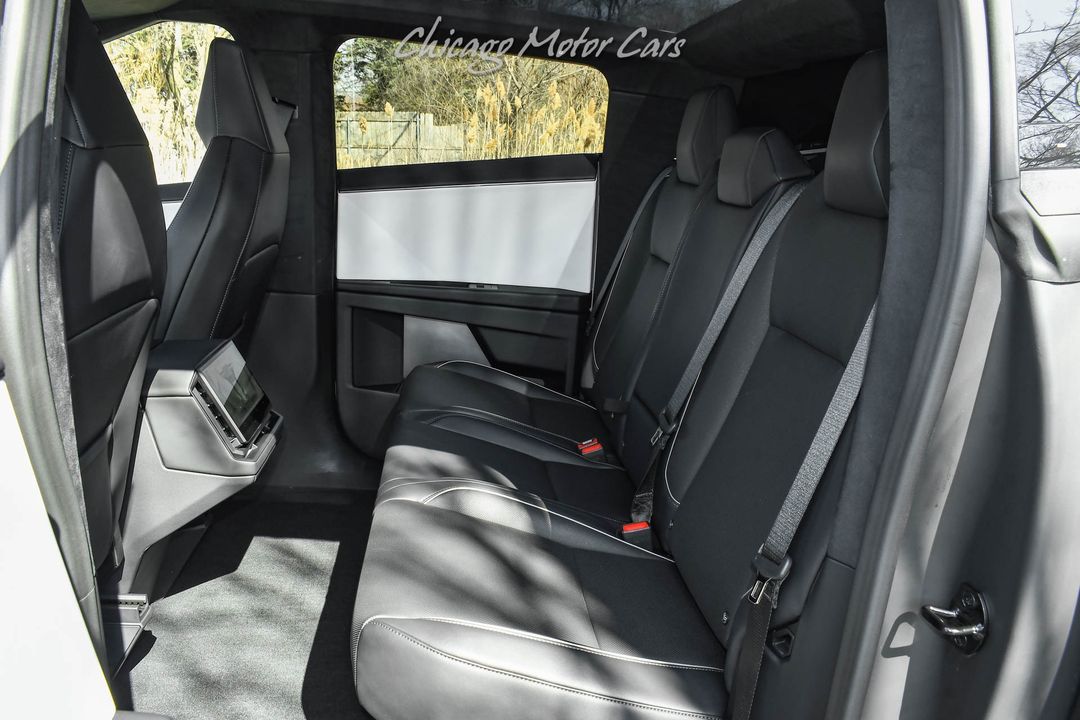 2024 Tesla Cybertruck