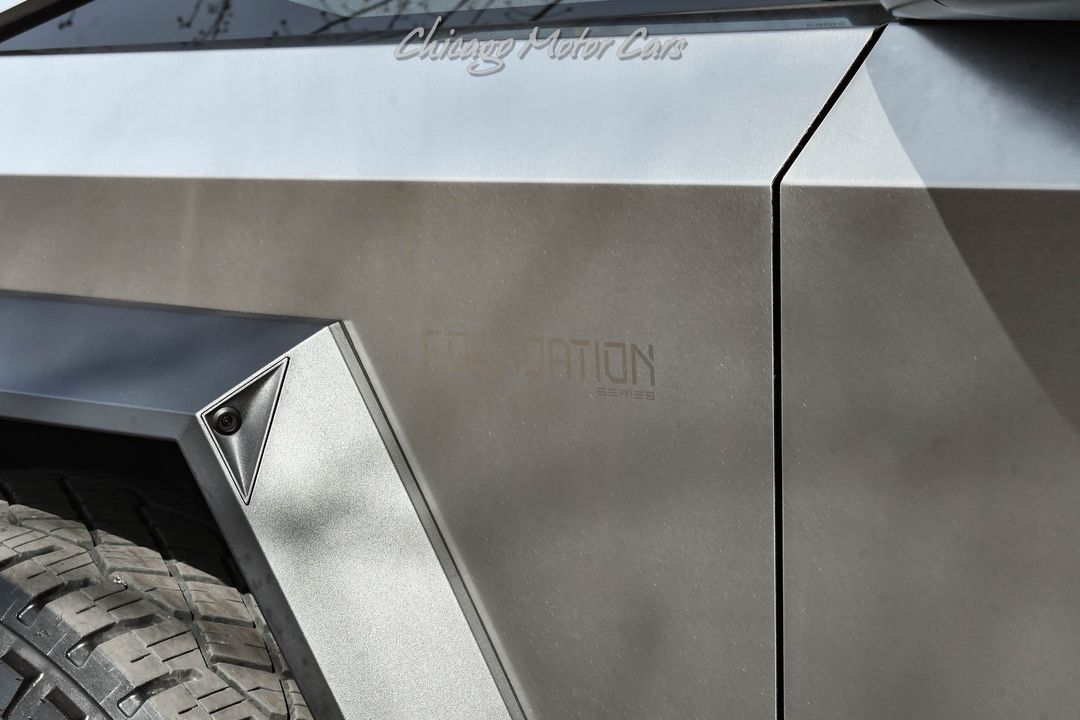 2024 Tesla Cybertruck