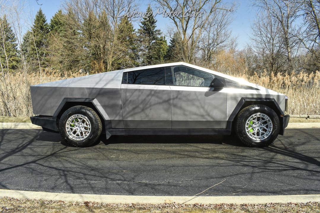 2024 Tesla Cybertruck