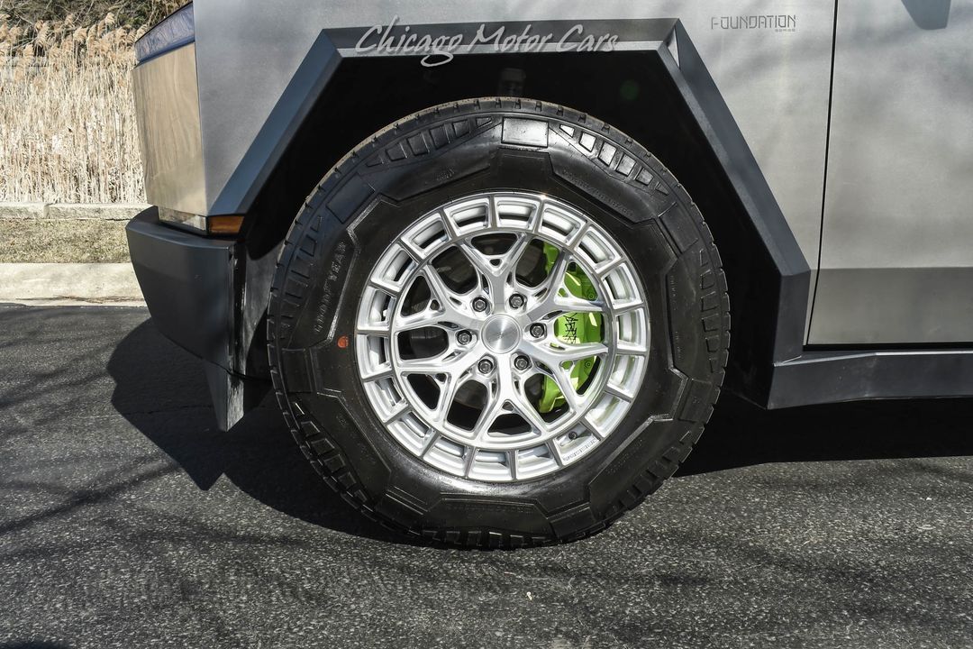 2024 Tesla Cybertruck