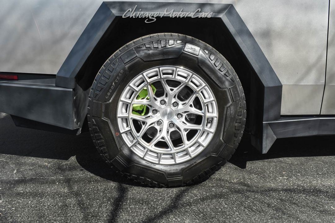 2024 Tesla Cybertruck