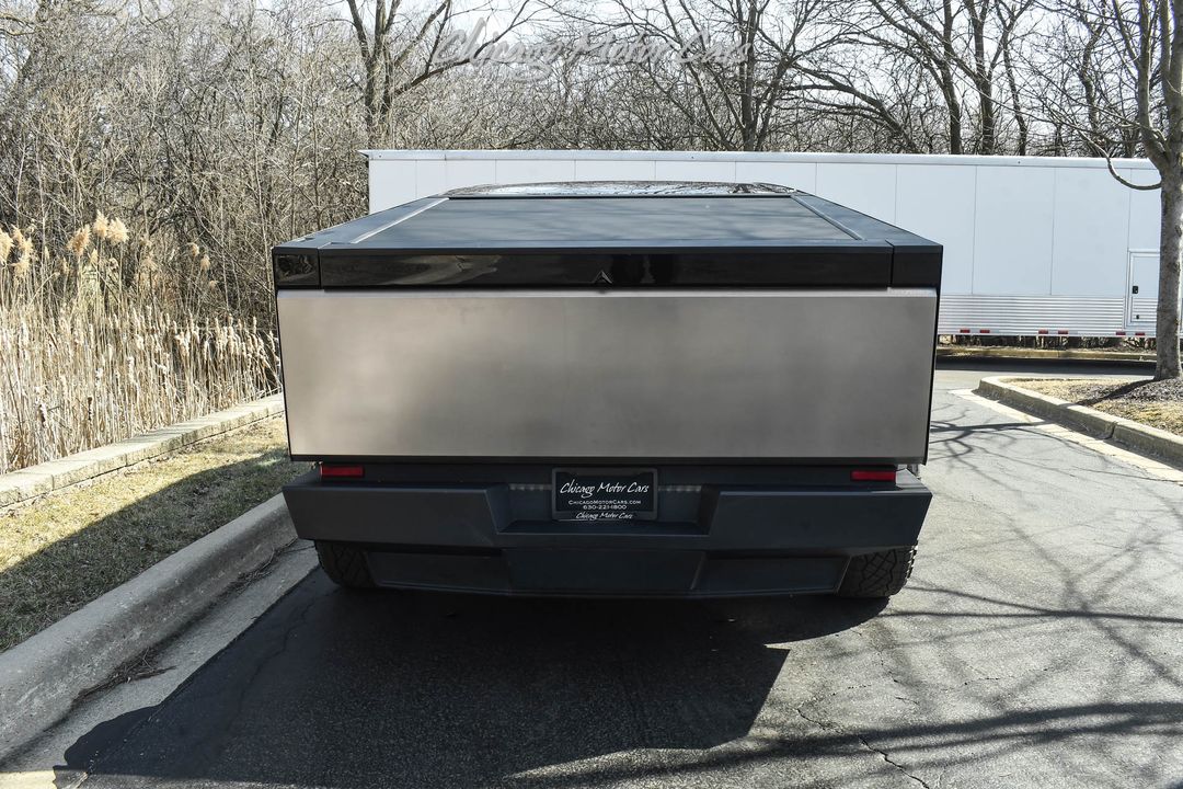 2024 Tesla Cybertruck