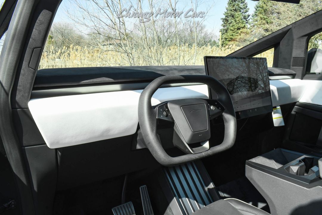 2024 Tesla Cybertruck