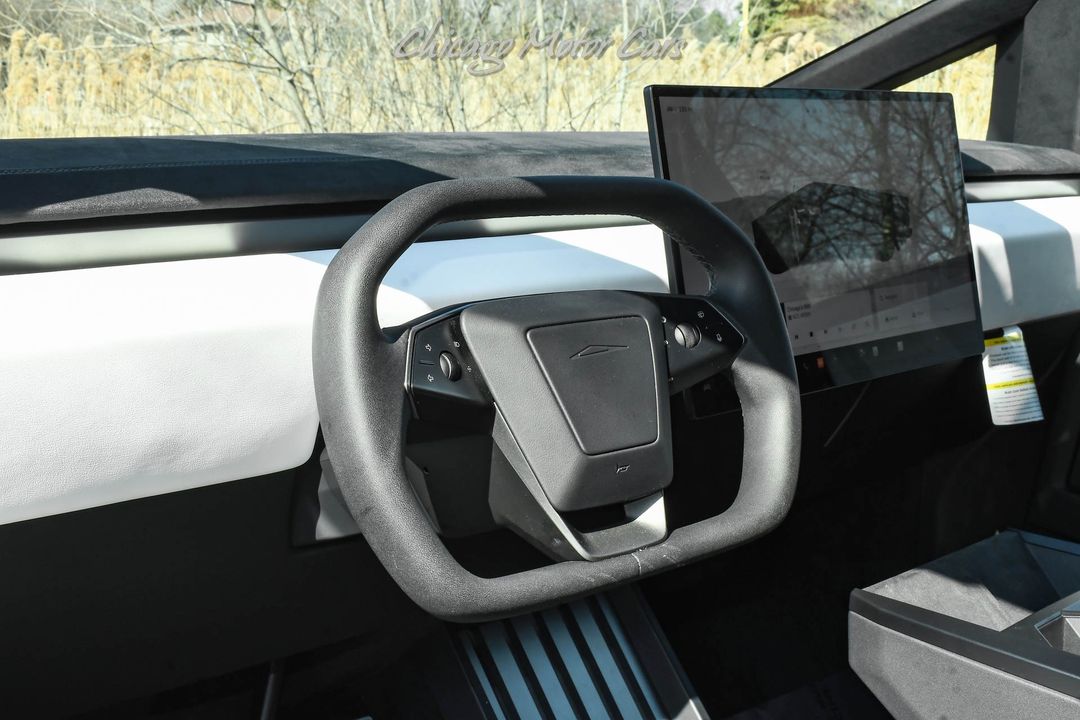 2024 Tesla Cybertruck