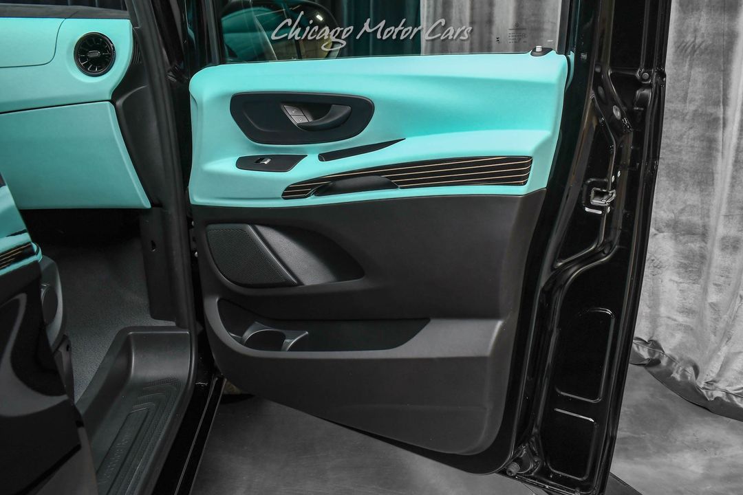 2023 Mercedes-Benz Metris
