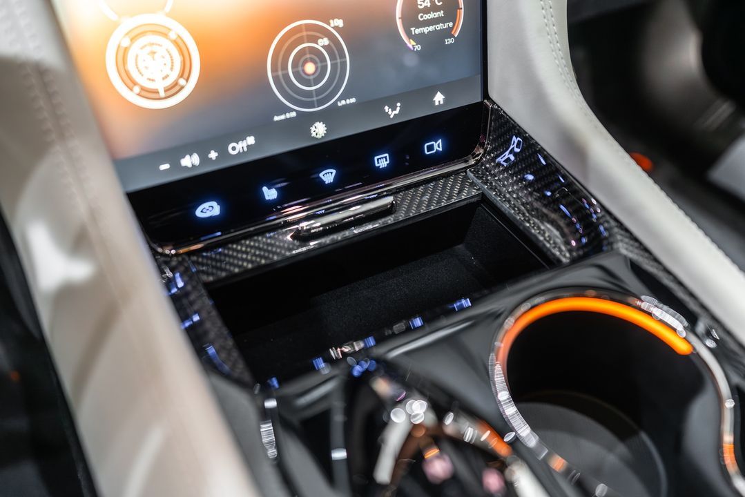 2025 Karma Revero