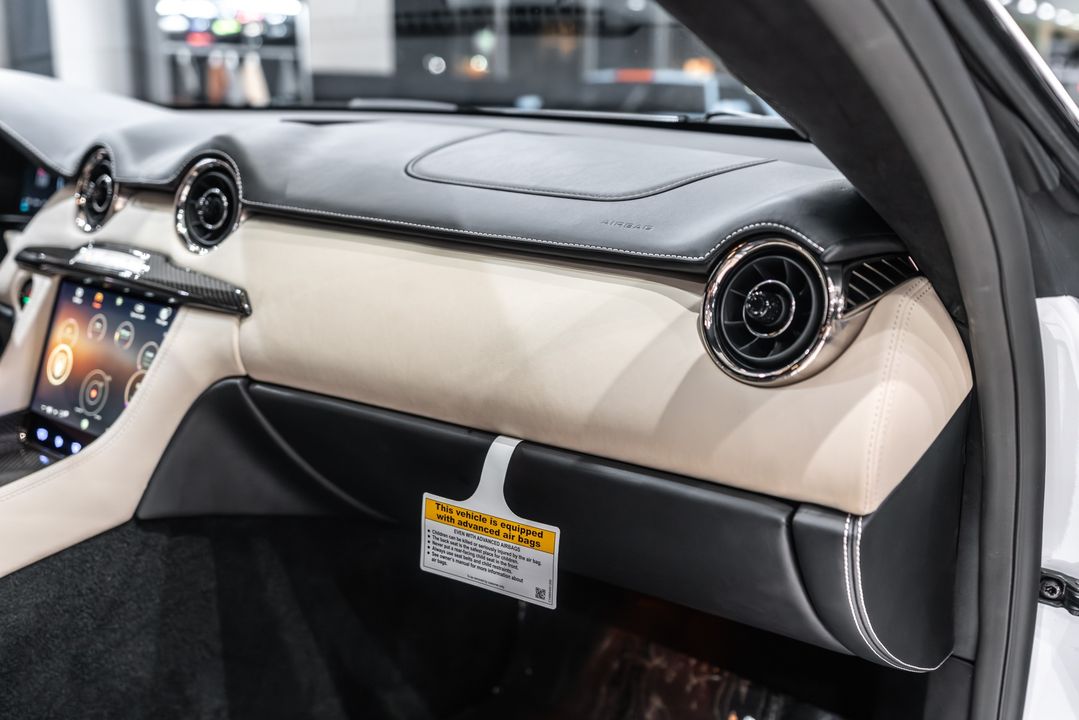 2025 Karma Revero