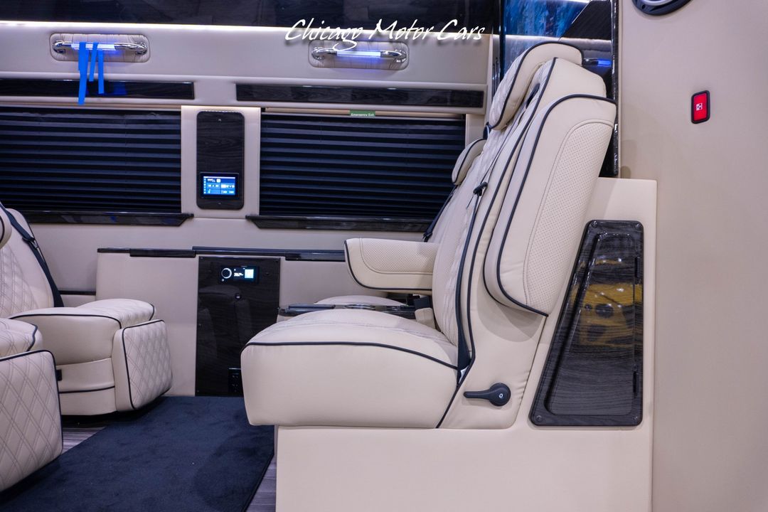 2024 Mercedes-Benz Sprinter 3500