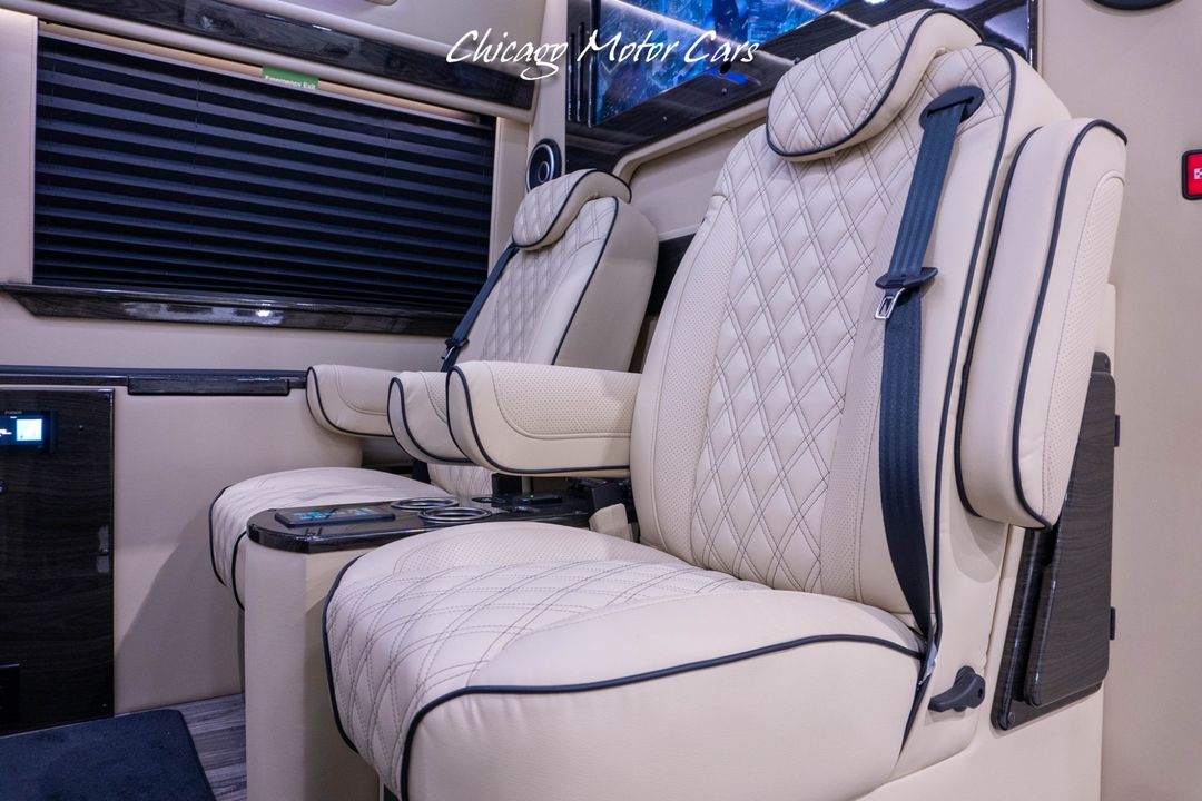 2024 Mercedes-Benz Sprinter 3500