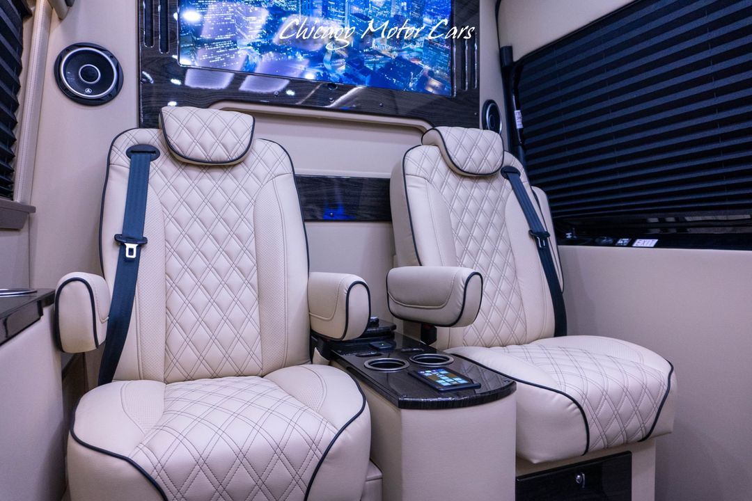 2024 Mercedes-Benz Sprinter 3500