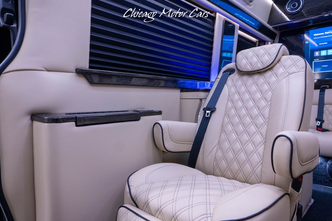 2024 Mercedes-Benz Sprinter 3500