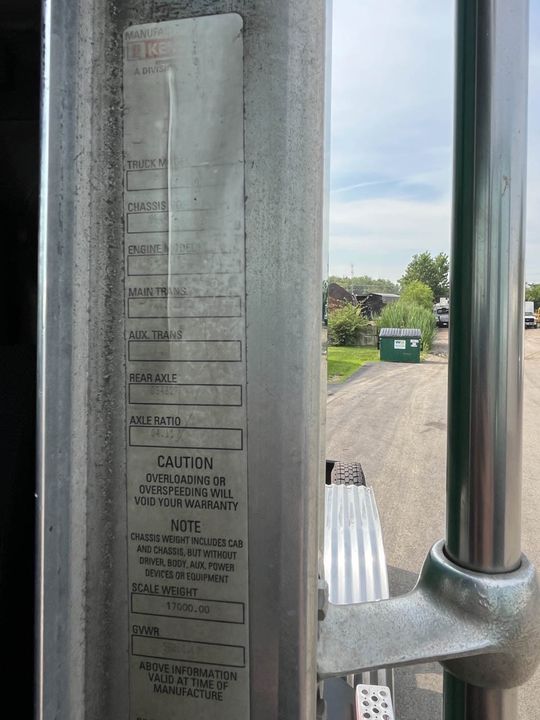 2002 Kenworth T800