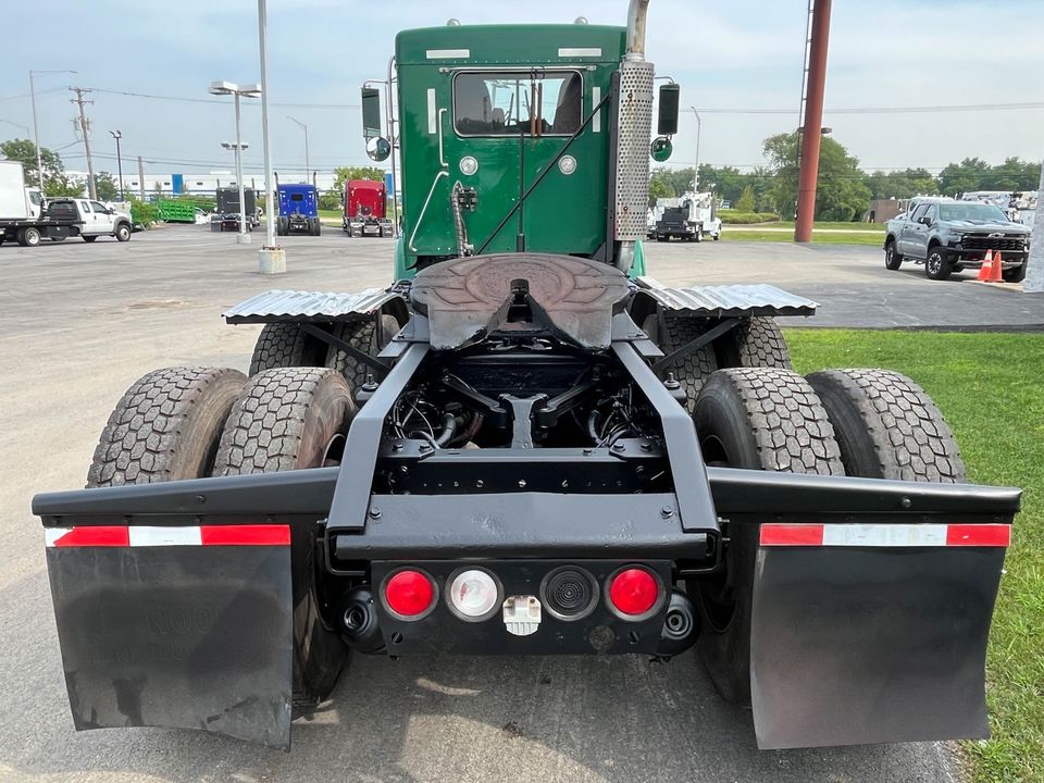 2002 Kenworth T800