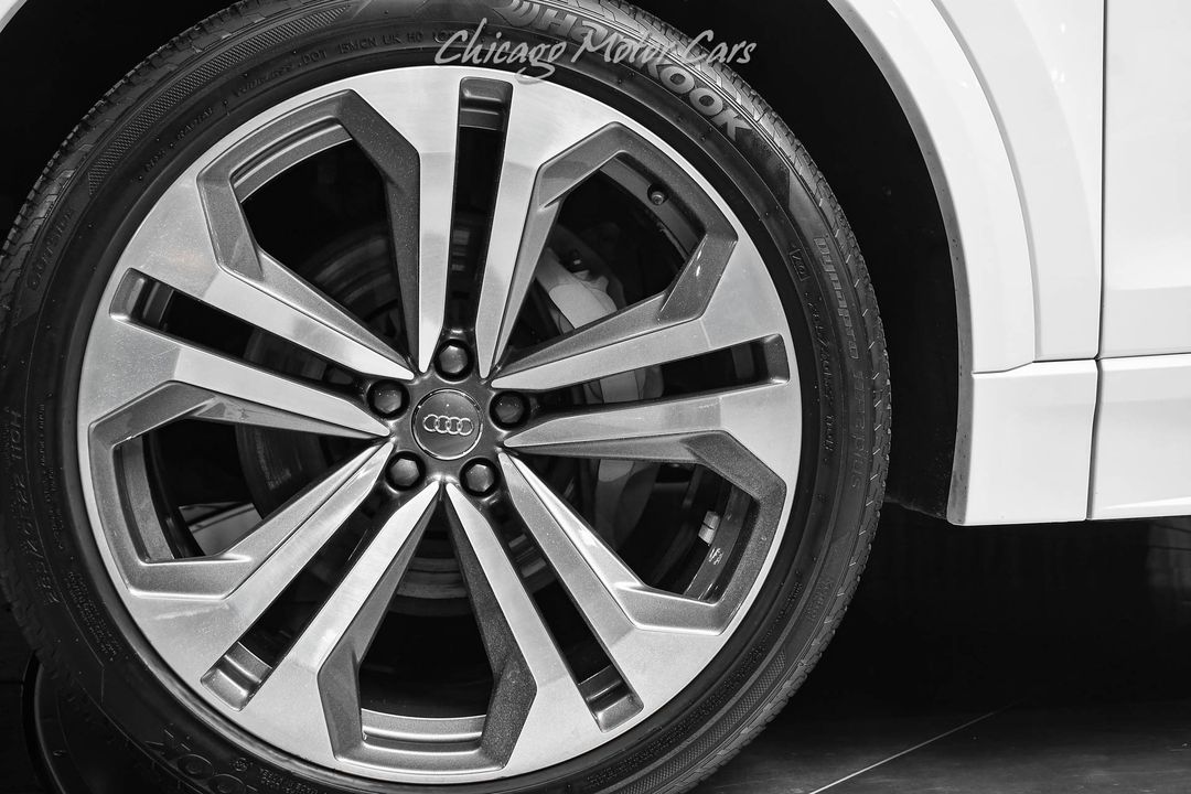 2020 Audi Q8