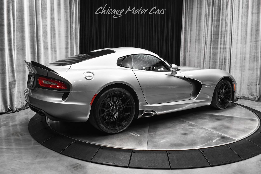 2015 Dodge Viper SRT