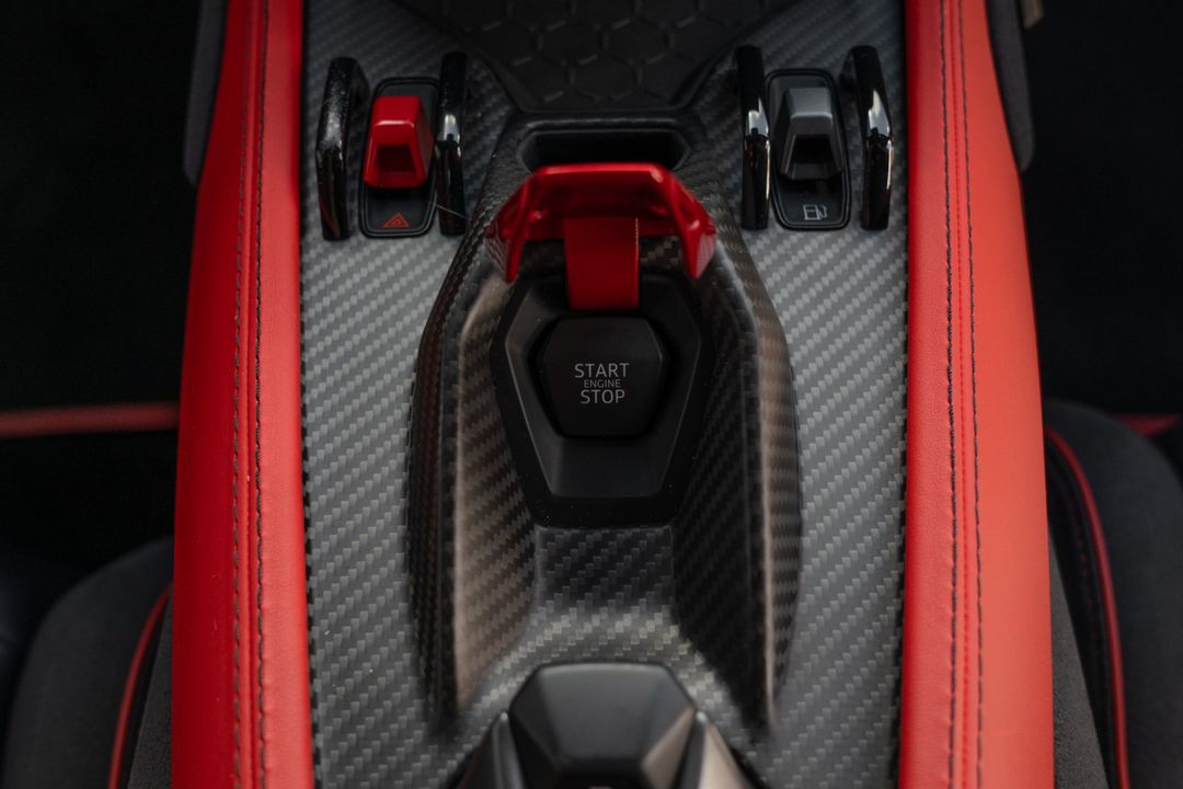 2024 Lamborghini Revuelto