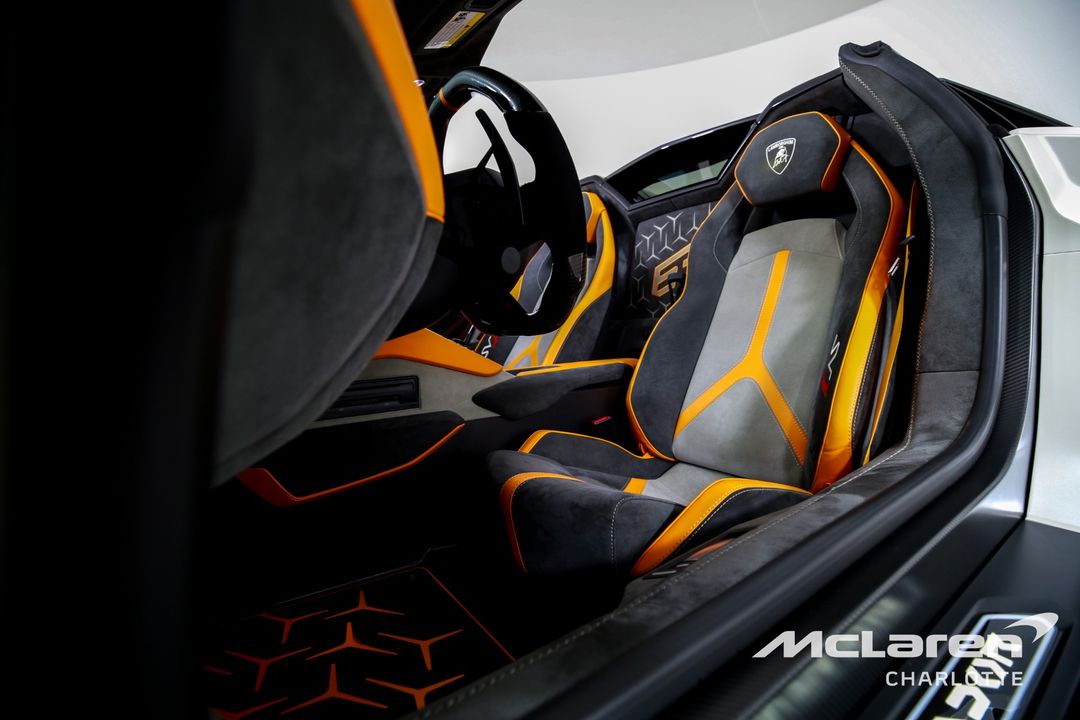 2021 Lamborghini Aventador
