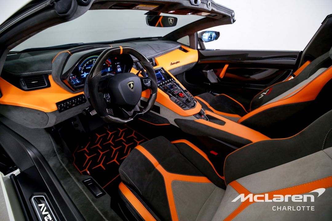2021 Lamborghini Aventador