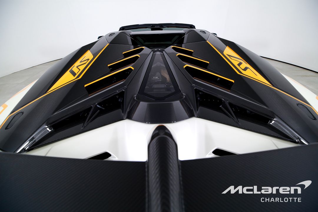 2021 Lamborghini Aventador