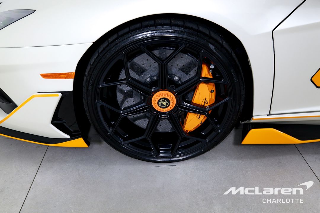 2021 Lamborghini Aventador
