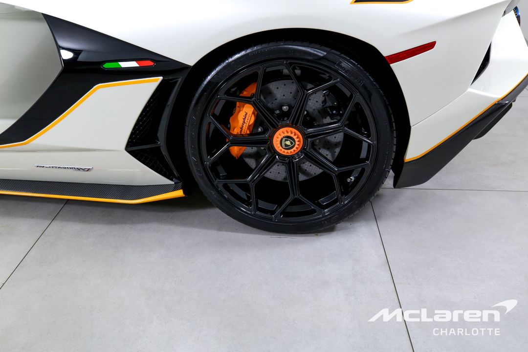 2021 Lamborghini Aventador