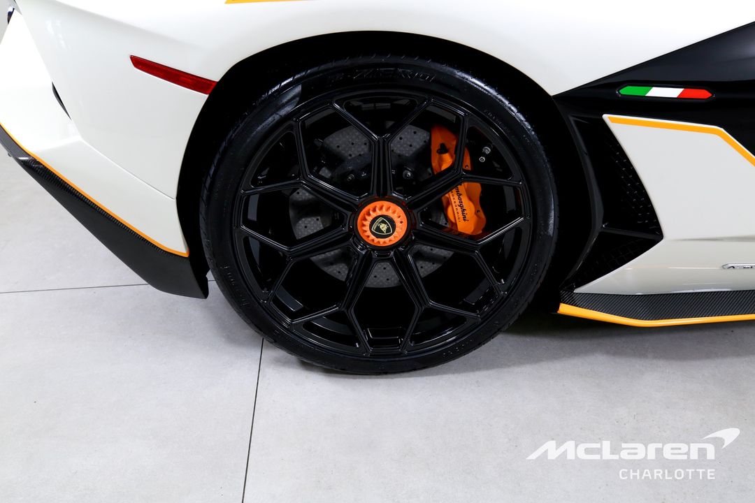 2021 Lamborghini Aventador