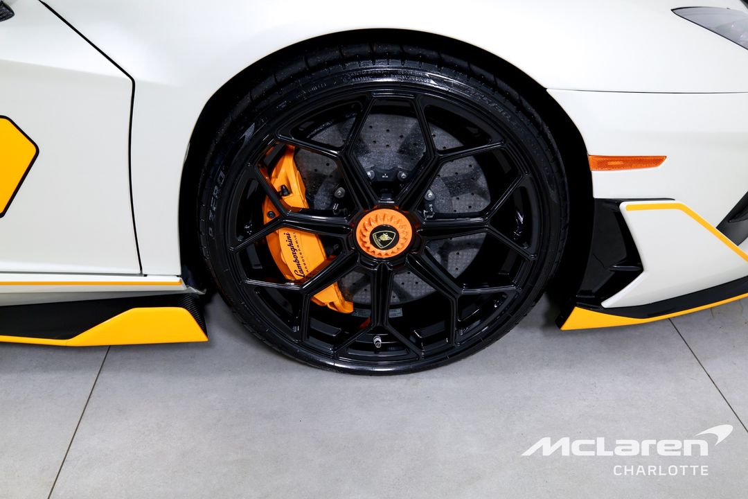 2021 Lamborghini Aventador