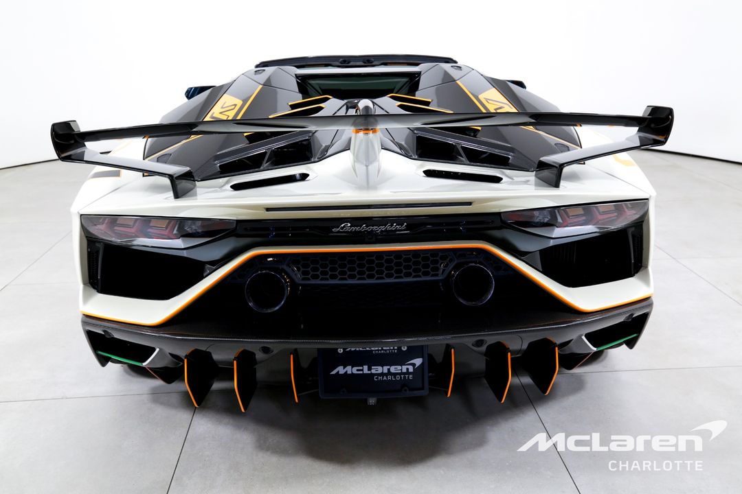 2021 Lamborghini Aventador