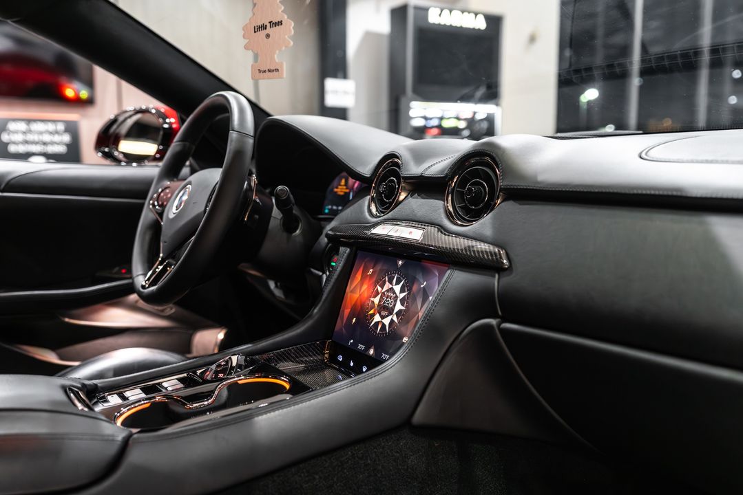 2020 Karma Revero