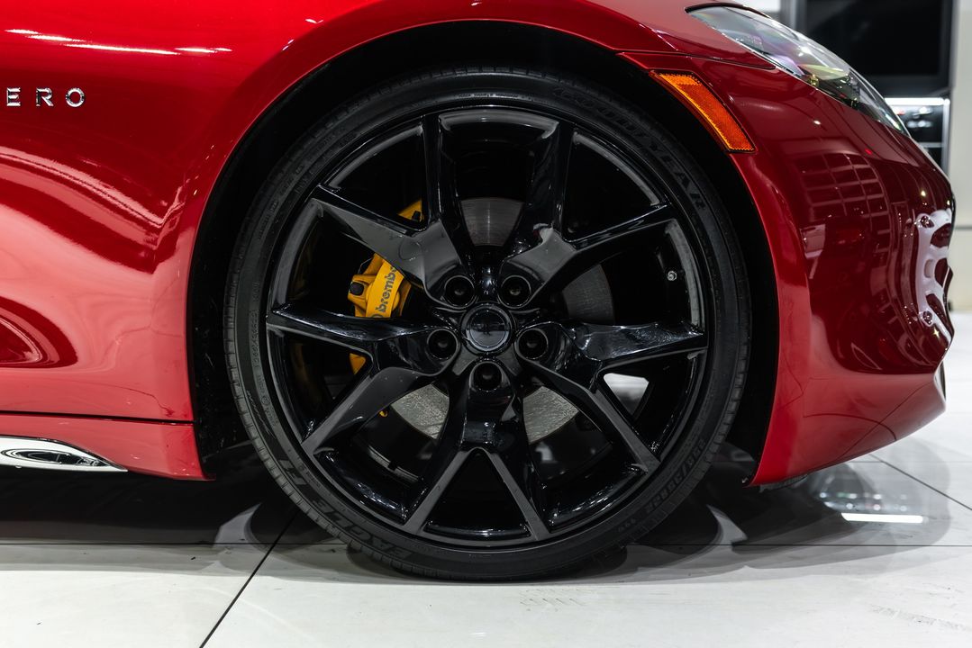 2020 Karma Revero