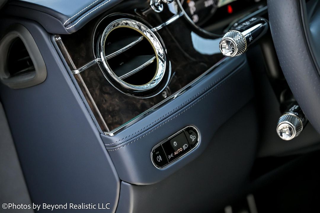 2022 Bentley Continental