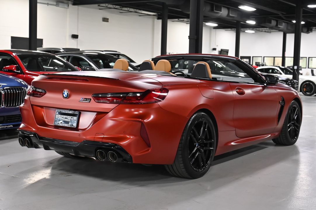 2022 BMW M8