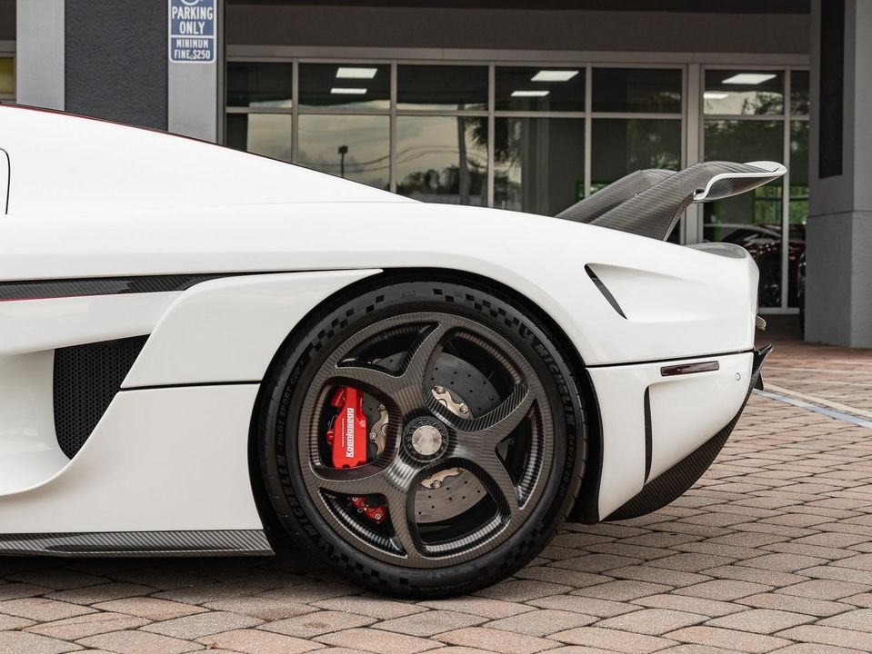 2019 Koenigsegg Regera