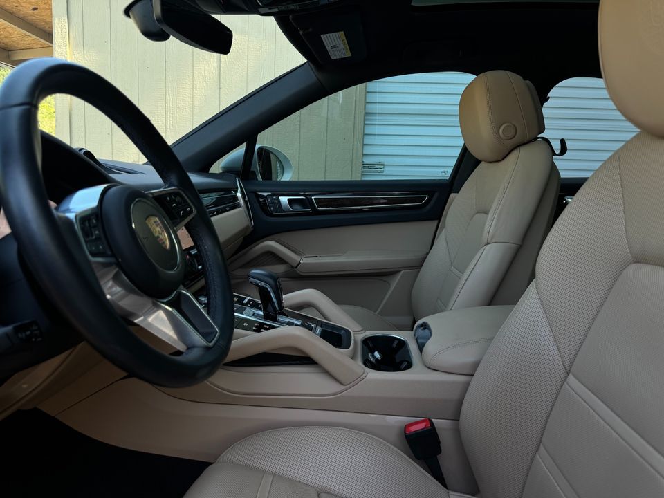 2023 Porsche Cayenne