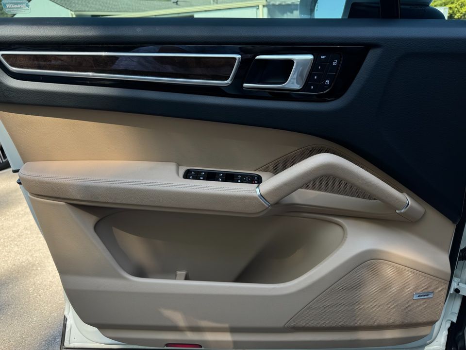 2023 Porsche Cayenne
