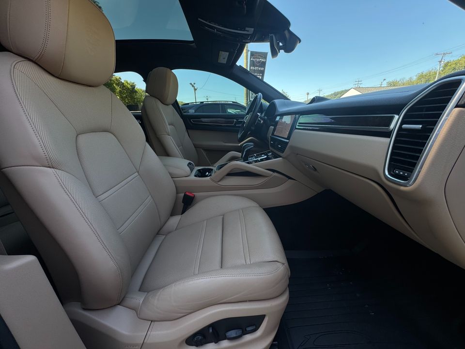 2023 Porsche Cayenne