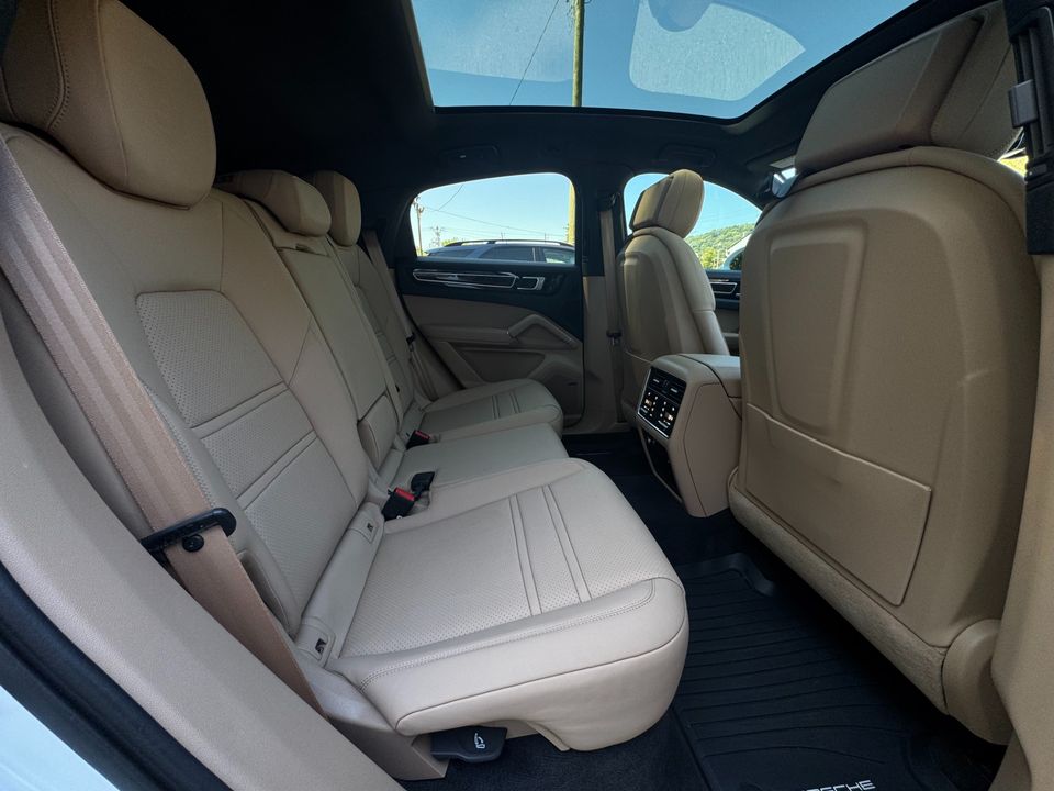 2023 Porsche Cayenne